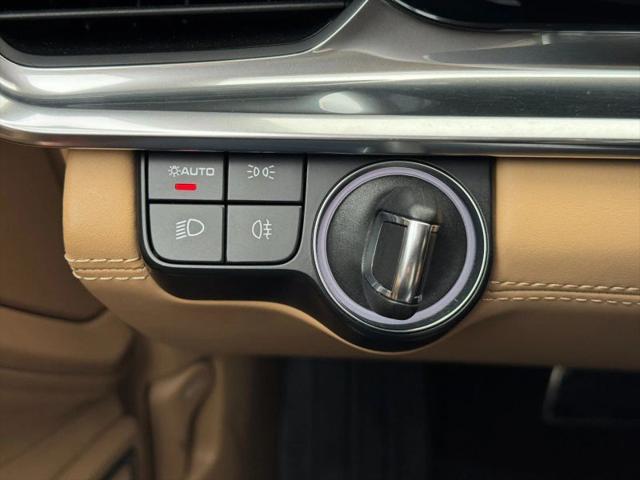 2022 Porsche Panamera E-Hybrid 4S Executive