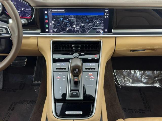 2022 Porsche Panamera E-Hybrid 4S Executive