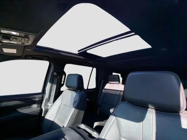 2023 Chevrolet Tahoe 4WD RST