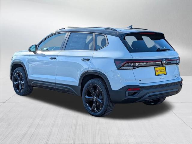 2026 Volkswagen Taos SE Black