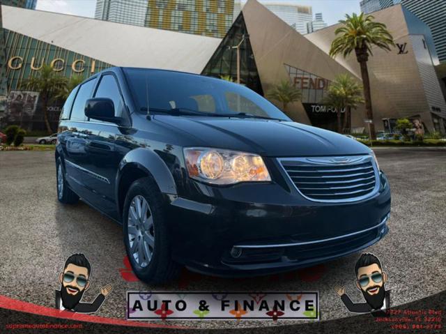 2015 Chrysler Town & Country Touring