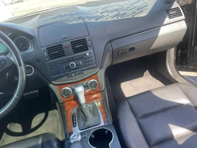2011 Mercedes-Benz C-CLASS C 300 Sport