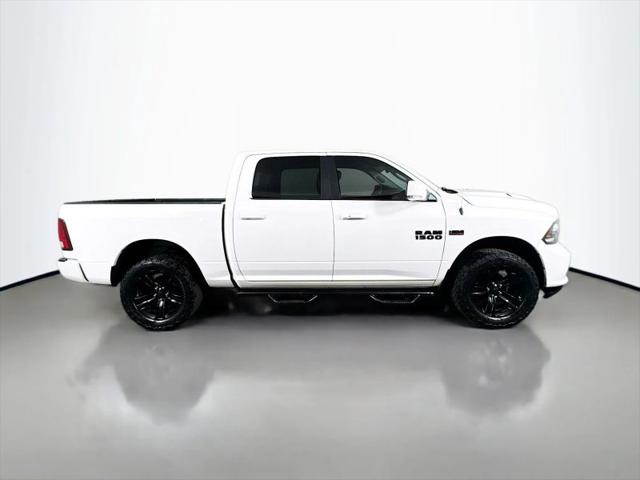 2017 Ram 1500 Night Crew Cab 4x4 5'7" Box
