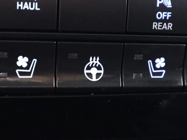 2017 Ram 1500 Night Crew Cab 4x4 5'7" Box