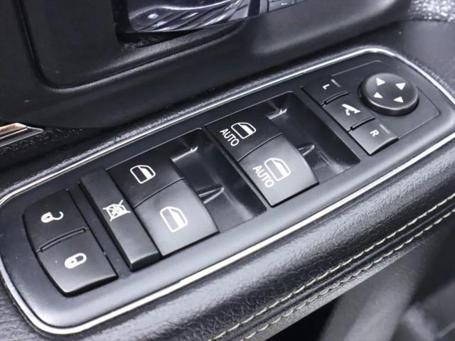2017 Ram 1500 Night Crew Cab 4x4 5'7" Box