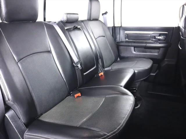 2017 Ram 1500 Night Crew Cab 4x4 5'7" Box