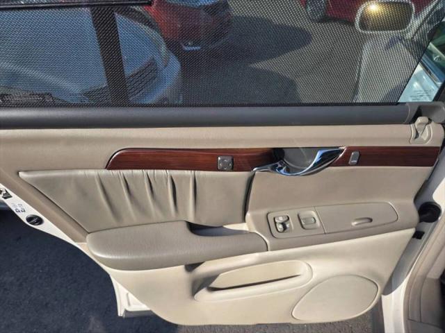 2002 Cadillac DeVille DHS