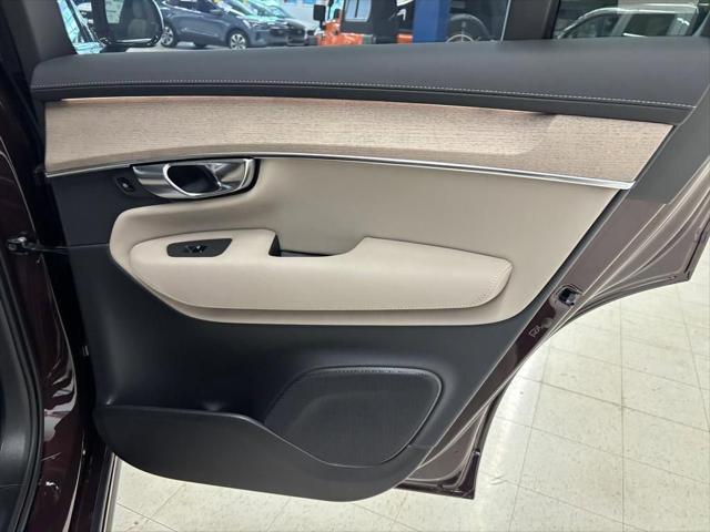 2026 Volvo XC90 Plus, B6 AWD Gas (mild hybrid), Gasoline, Bright, 6 Seats