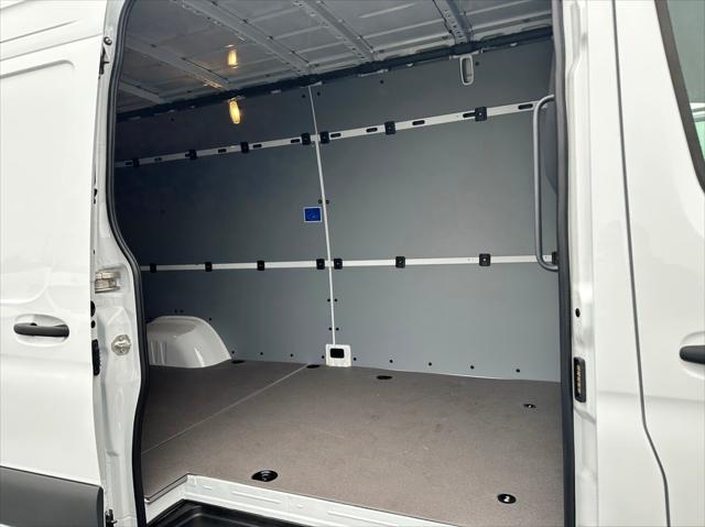 2026 Mercedes-Benz Sprinter 3500 High Roof 4-Cyl Diesel HO