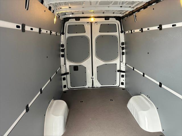 2026 Mercedes-Benz Sprinter 3500 High Roof 4-Cyl Diesel HO