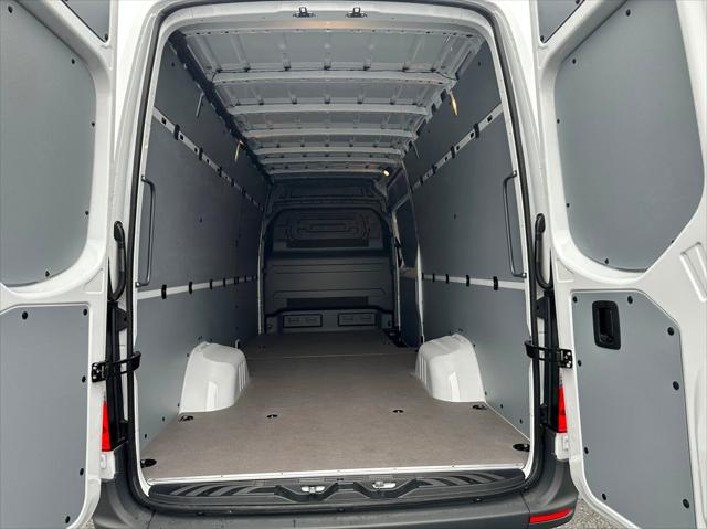 2026 Mercedes-Benz Sprinter 3500 High Roof 4-Cyl Diesel HO
