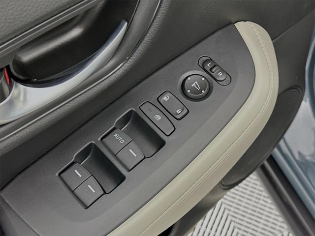 2026 Honda HR-V AWD LX
