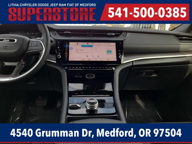 2026 Jeep Grand Cherokee Laredo Altitude