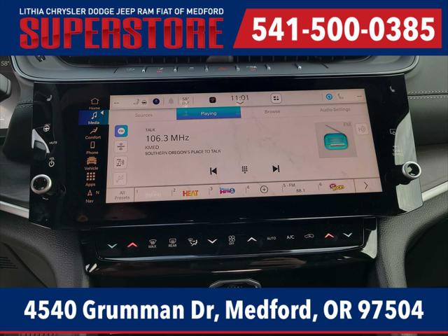 2026 Jeep Grand Cherokee Laredo Altitude