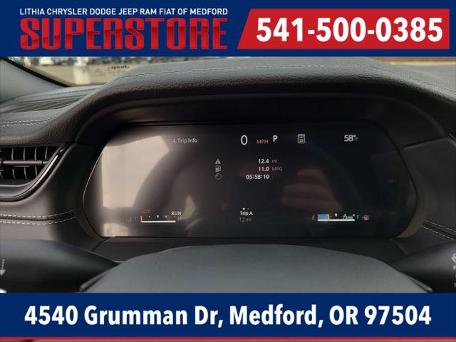 2026 Jeep Grand Cherokee Laredo Altitude