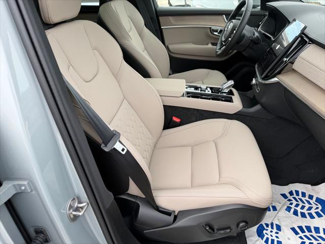 2026 Volvo XC90 Plus, B6 AWD Gas mild hybrid, Gasoline, Bright, 7 Seats
