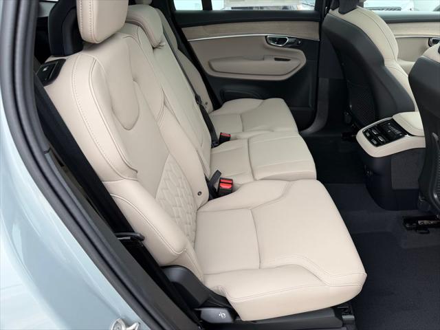 2026 Volvo XC90 Plus, B6 AWD Gas mild hybrid, Gasoline, Bright, 7 Seats