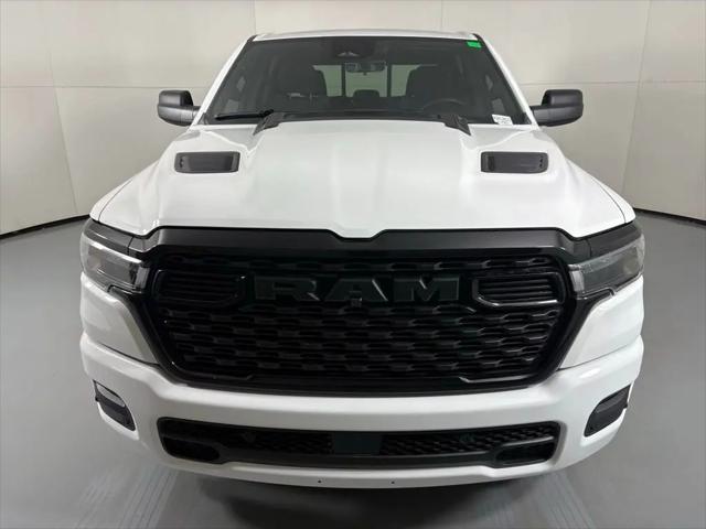 2026 Ram 1500 Express Crew Cab 4x4 57 Box