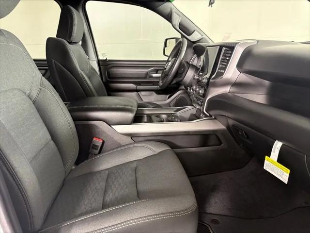 2026 Ram 1500 Express Crew Cab 4x4 57 Box