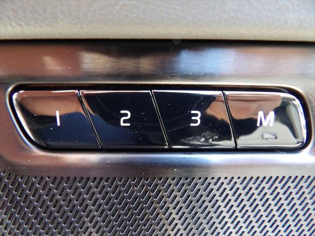 2026 Volvo XC90 Plug-In Hybrid Ultra, T8 AWD, Electric/Gasoline, Bright, 7 Seats
