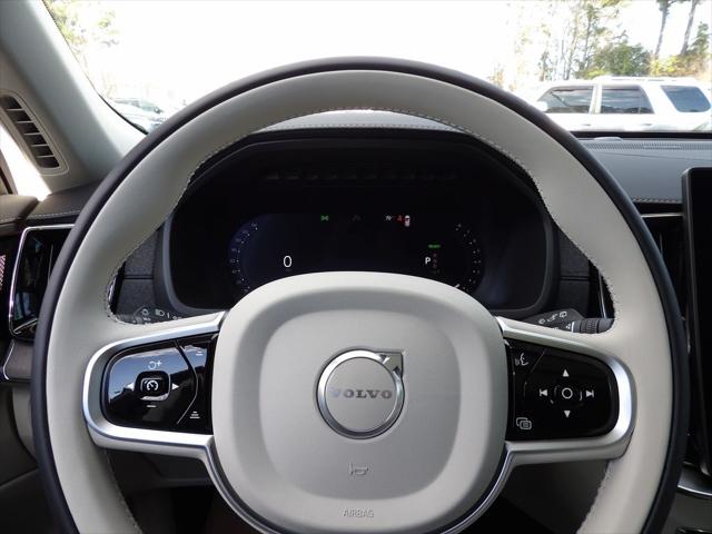 2026 Volvo XC90 Plug-In Hybrid Ultra, T8 AWD, Electric/Gasoline, Bright, 7 Seats
