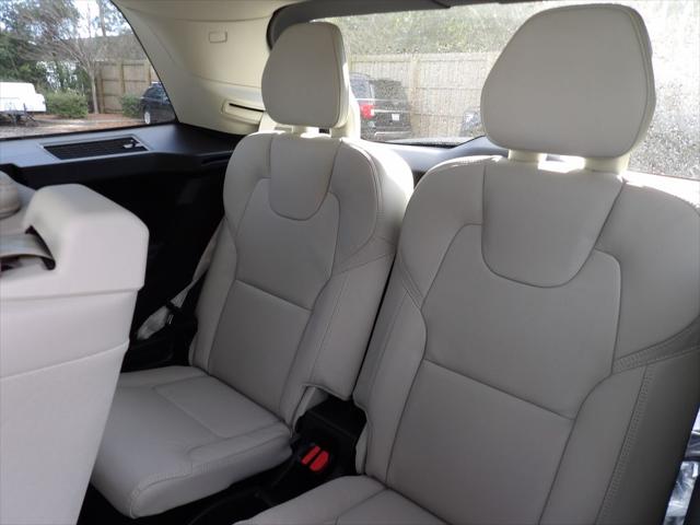 2026 Volvo XC90 Plug-In Hybrid Ultra, T8 AWD, Electric/Gasoline, Bright, 7 Seats