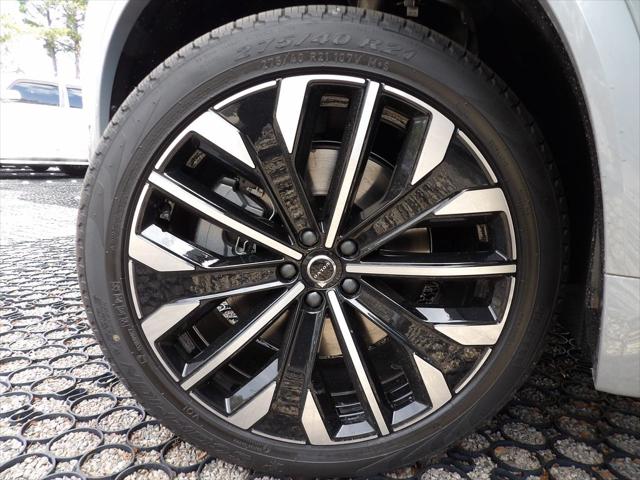 2026 Volvo XC90 Plug-In Hybrid Ultra, T8 AWD, Electric/Gasoline, Bright, 7 Seats