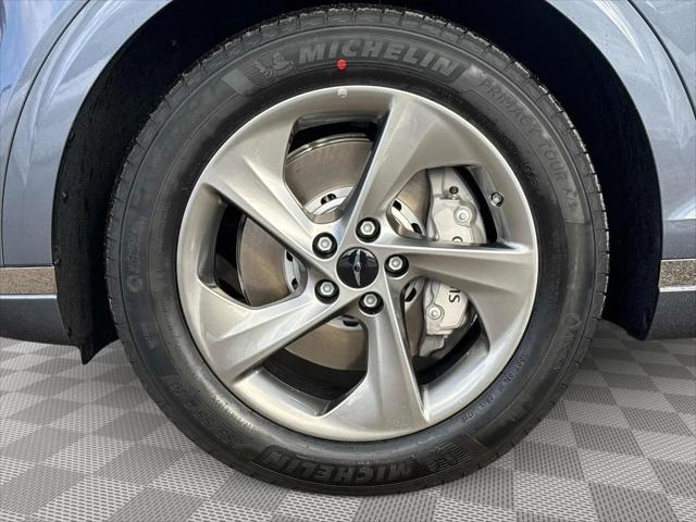 2026 Genesis GV70 2.5T Select