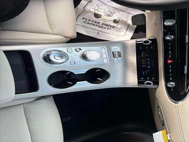 2026 Genesis GV70 2.5T Select