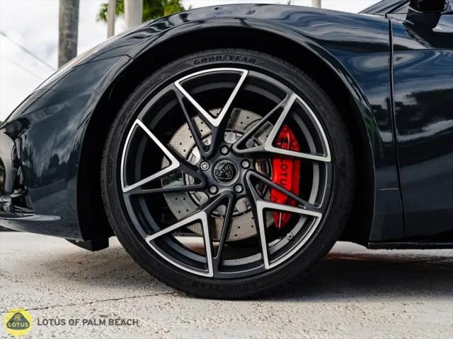 2026 Lotus Emira V6 SE