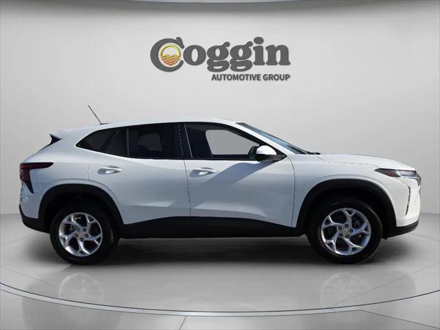 2026 Chevrolet Trax FWD LS