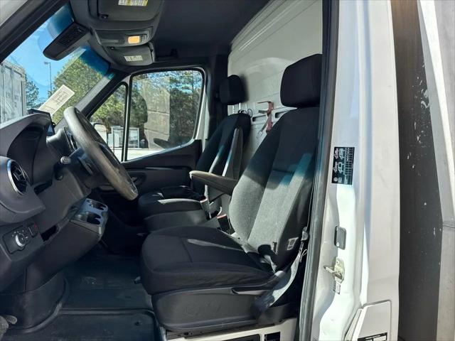 2019 Mercedes-Benz Sprinter 4500 Chassis Standard Roof V6