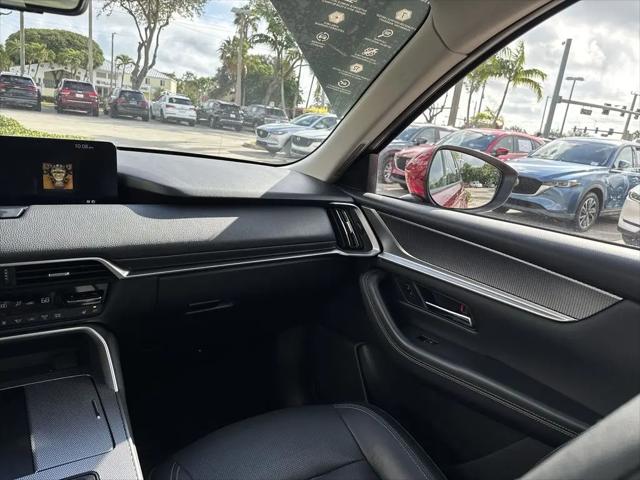 2025 Mazda X-90 Preferred Package