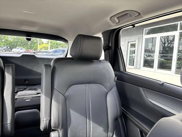 2025 Mazda X-90 Preferred Package