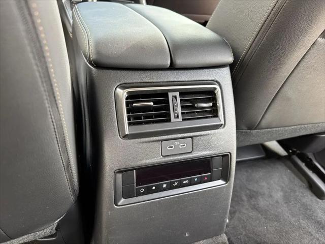 2025 Mazda X-90 Preferred Package