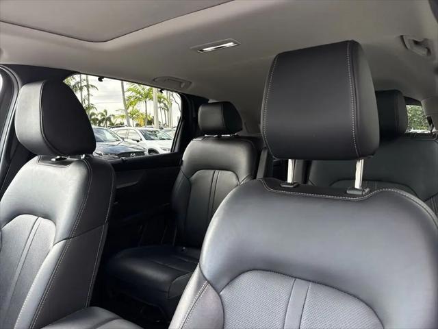 2025 Mazda X-90 Preferred Package