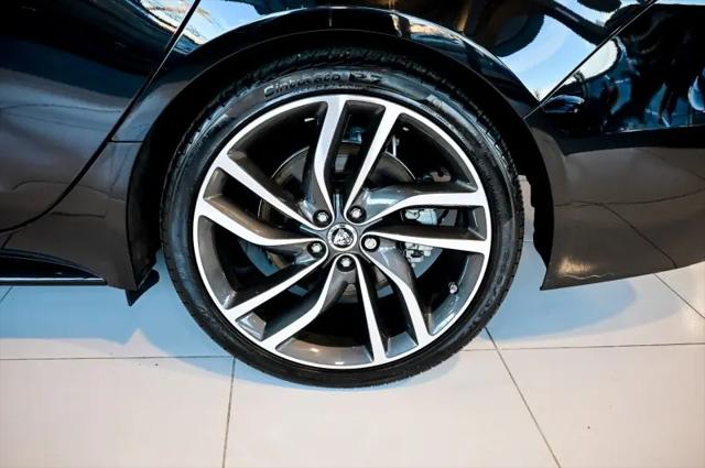 2024 Jaguar XF R-Dynamic SE P250 AWD Automatic