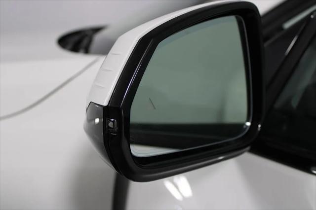 2025 BMW Coupe xDrive