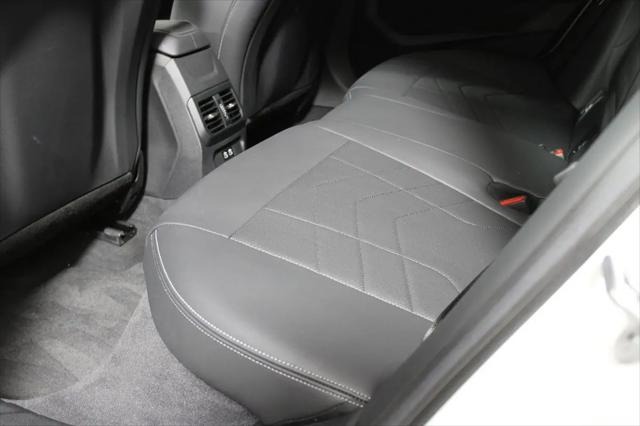2025 BMW Coupe xDrive