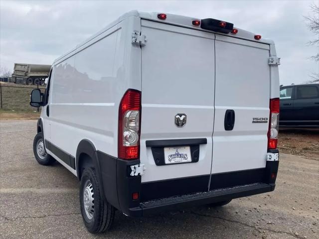 2026 Ram ProMaster Cargo Van Tradesman Low Roof 136" WB w/Pass Seat