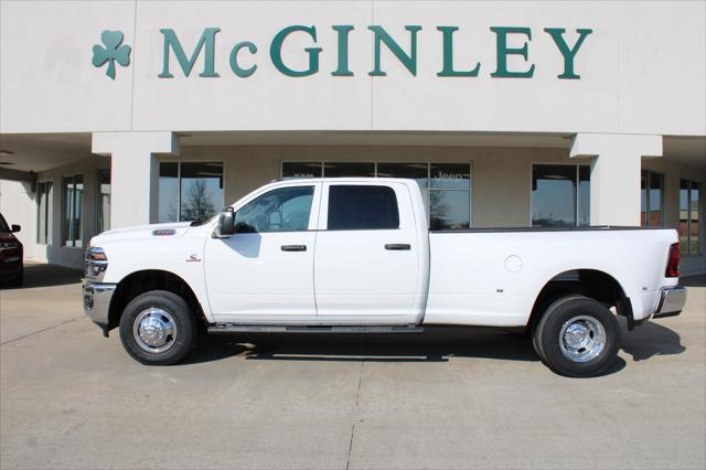 2026 RAM Ram 3500 RAM 3500 TRADESMAN CREW CAB 4X4 8 BOX