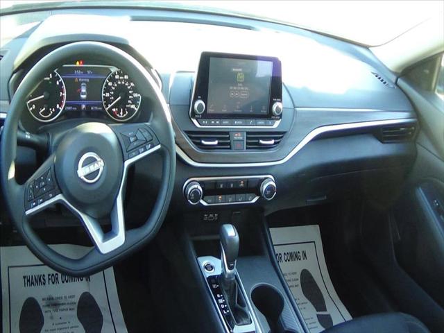2025 Nissan Altima SV FWD
