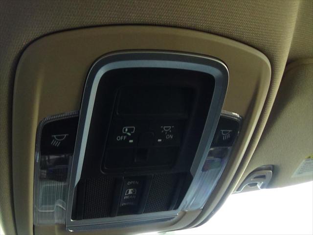2021 Jeep Ram 2500 Laramie Crew Cab 4x4 64 Box