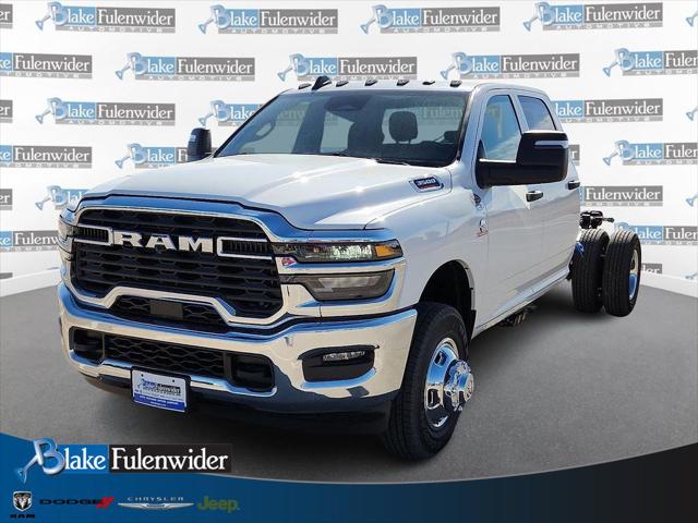 2026 RAM Ram 3500 Chassis Cab RAM 3500 TRADESMAN CREW CAB CHASSIS 4X4 60 CA 2026 RAM Ram 3500 Chassis Cab RAM 3500 TRADESMAN CREW CAB CHASSIS 4X4 60 CA