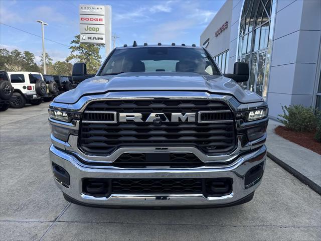 2026 RAM Ram 3500 RAM 3500 TRADESMAN CREW CAB 4X4 8 BOX