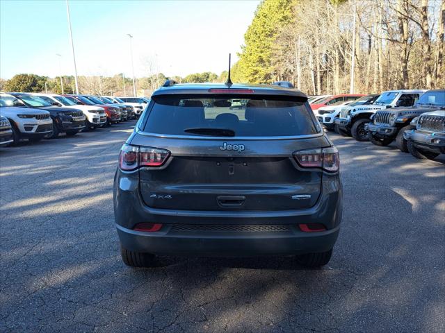 2022 Jeep Compass Latitude 4x4 2022 Jeep Compass Latitude 4x4