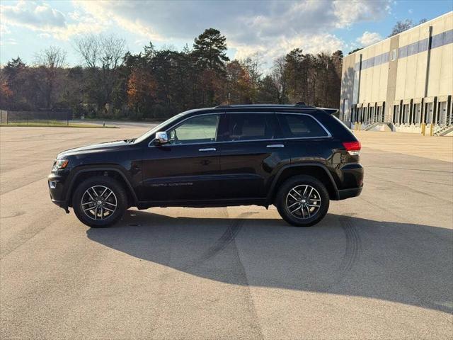 2017 Jeep Grand Cherokee Limited 4x4 2017 Jeep Grand Cherokee Limited 4x4