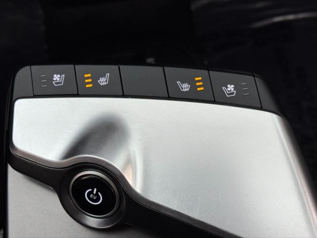 2022 Kia EV6 Wind