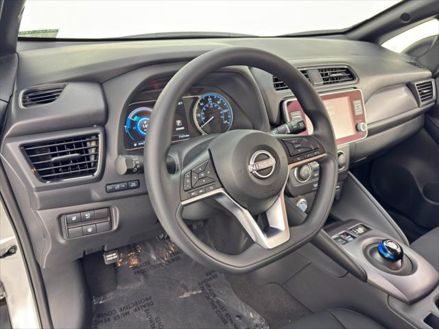 2025 Nissan LEAF S