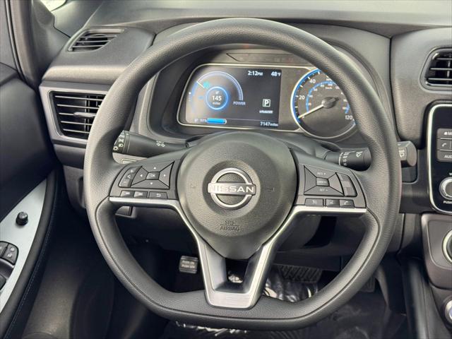 2025 Nissan LEAF S